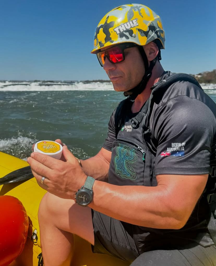 Atleta Paulo Oliva usando Suntech